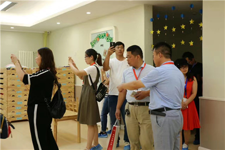 匯聚融合 強(qiáng)勢發(fā)展丨大風(fēng)車2017第五屆幼教生態(tài)合伙人招募會活動